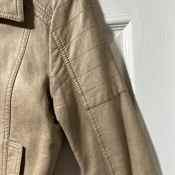 Tan leather jacket - Picture 6 of 6